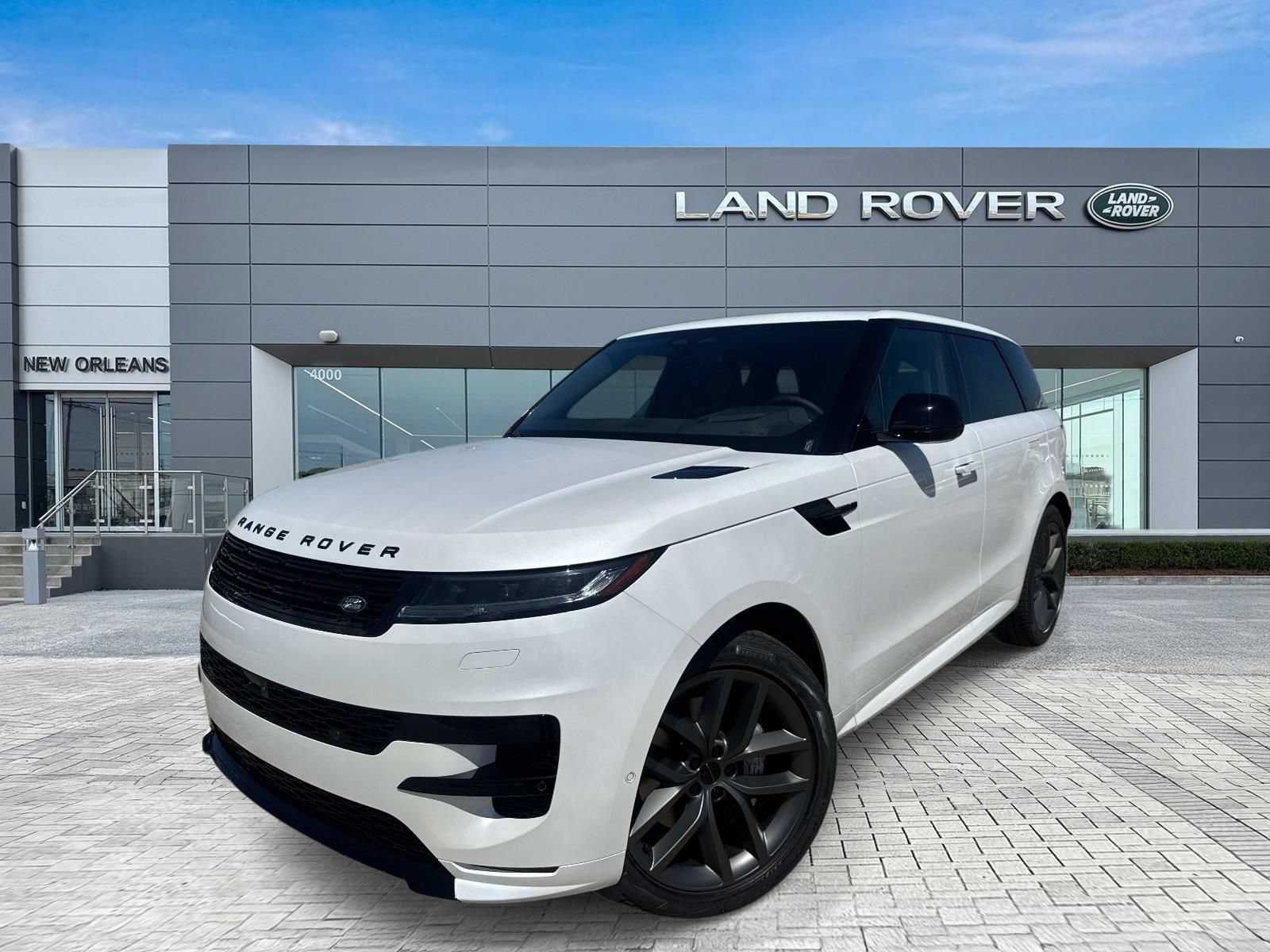 New 2026 Land Rover Range Rover Sport Dynamic SE