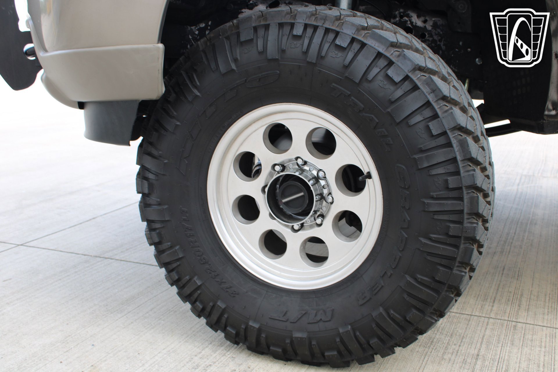 Used 2004 Ford Excursion Eddie Bauer image 26