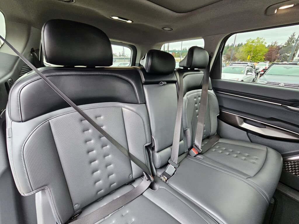 Certified 2024 Kia EV9 Wind AWD/4WD image 30