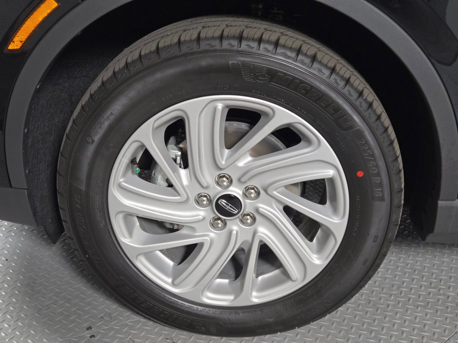 New 2026 Lincoln Corsair Premiere image 11