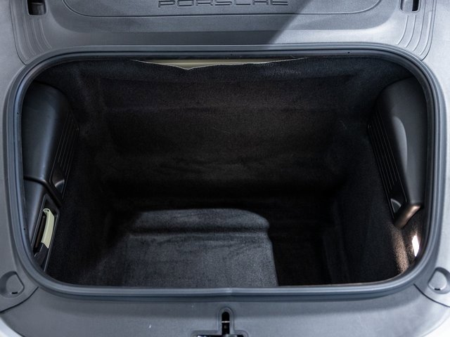 Certified 2020 Porsche 718 Cayman GT4 image 32