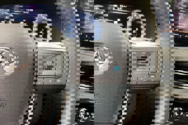 Certified 2025 INFINITI QX60 Luxe image 25