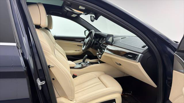 Used 2018 BMW 540i RWD image 22
