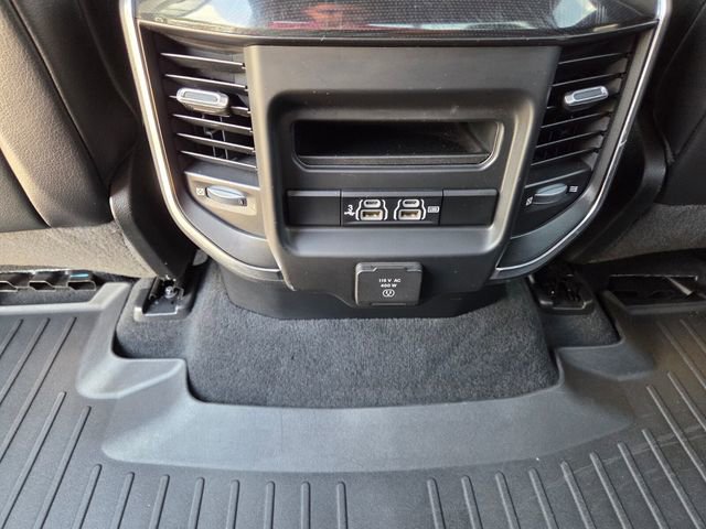 Used 2019 RAM 1500 Laramie w/ Sport Appearance Package AWD/4WD image 17