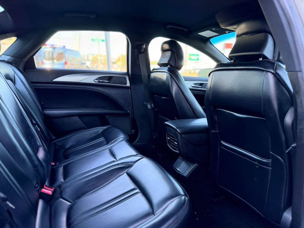 Used 2019 Lincoln MKZ Premiere FWD image 24