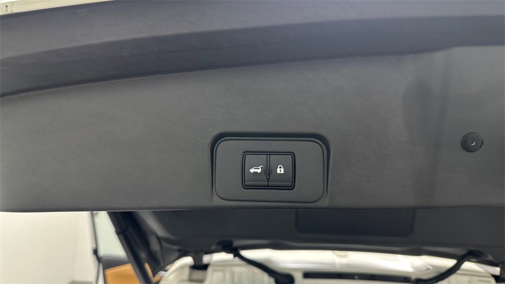 Certified 2023 Nissan Rogue Platinum w/ Platinum Premium Package image 25