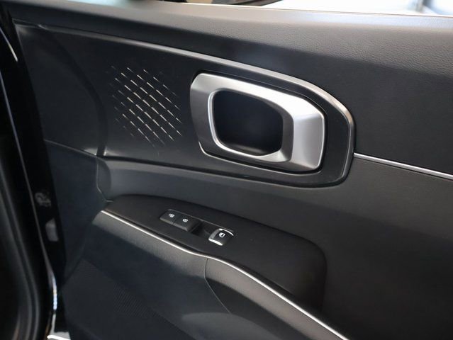 New 2025 Kia Sorento S w/ Panoramic Sunroof Package FWD image 8