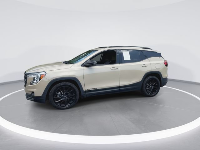 Used 2023 GMC Terrain SLT w/ Tech Package FWD image 6
