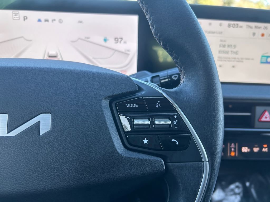 Used 2024 Kia EV6 Light AWD/4WD image 18