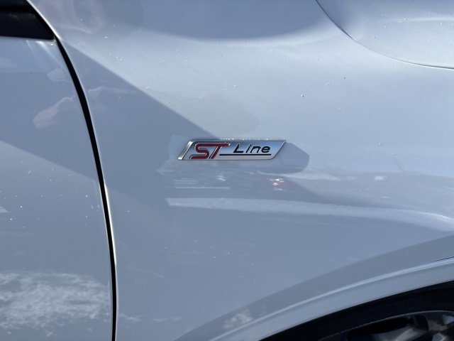 Used 2023 Ford Escape ST-Line Select image 5