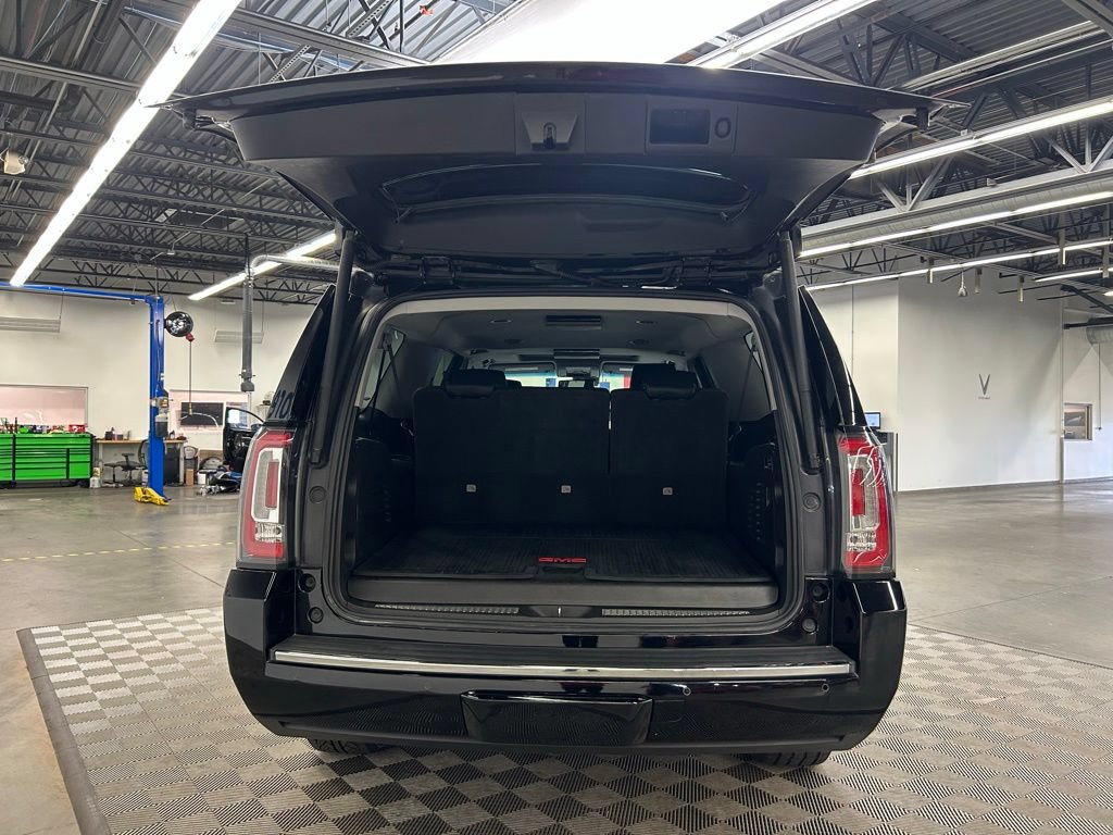 Used 2019 GMC Yukon XL Denali w/ Open Road Package RWD image 9