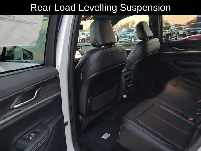 New 2025 Jeep Grand Cherokee Limited image 14