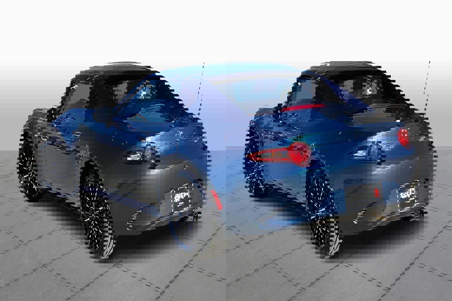 Used 2019 MAZDA MX-5 Miata RF Grand Touring image 9