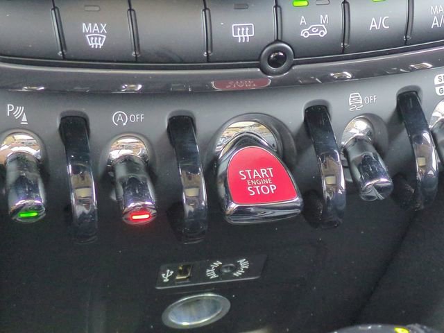 Used 2018 MINI Cooper Countryman image 35