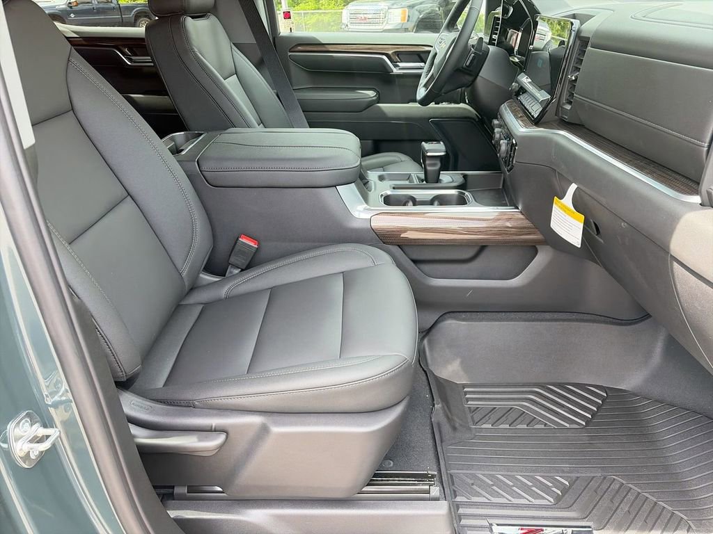 New 2026 Chevrolet Silverado 1500 LT AWD/4WD image 9