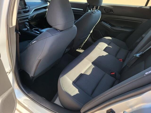 Used 2023 Nissan Altima 2.5 SV image 26