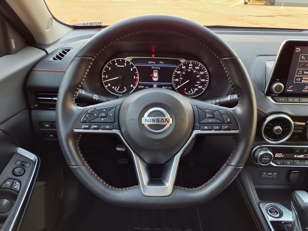 Used 2021 Nissan Sentra SR w/ SR Premium Package image 15