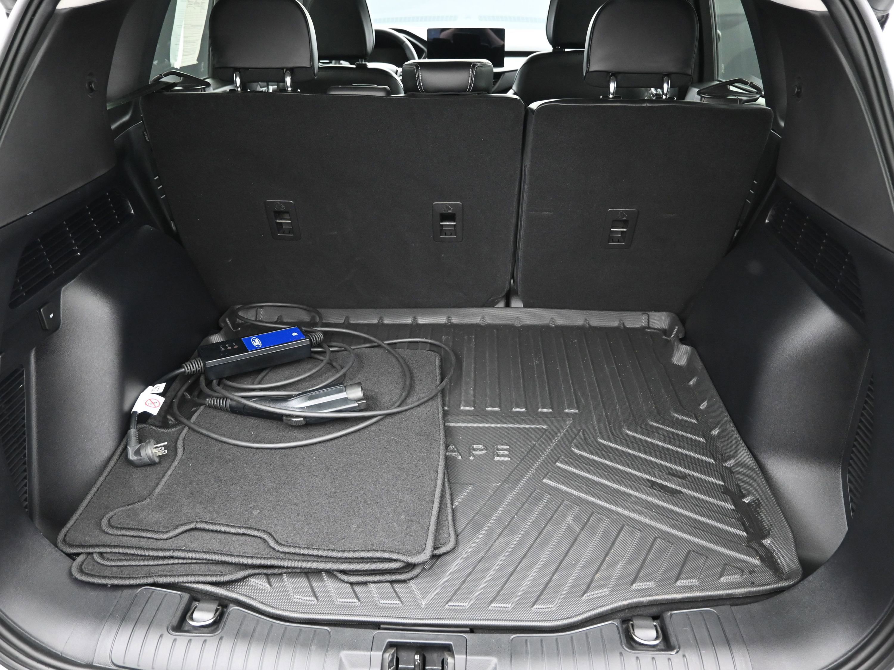 Used 2023 Ford Escape SE image 23