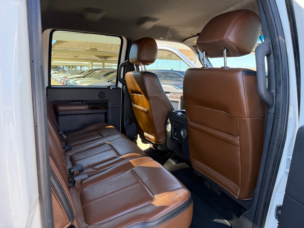 Used 2014 Ford F250 Platinum w/ FX4 Off-Road Package AWD/4WD image 18
