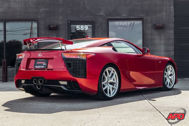 Used 2012 Lexus LFA RWD image 9