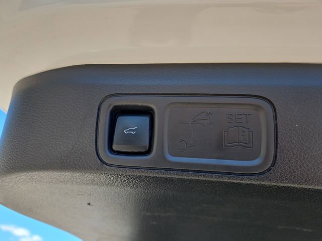 Used 2024 Ford Expedition Max XLT RWD image 8