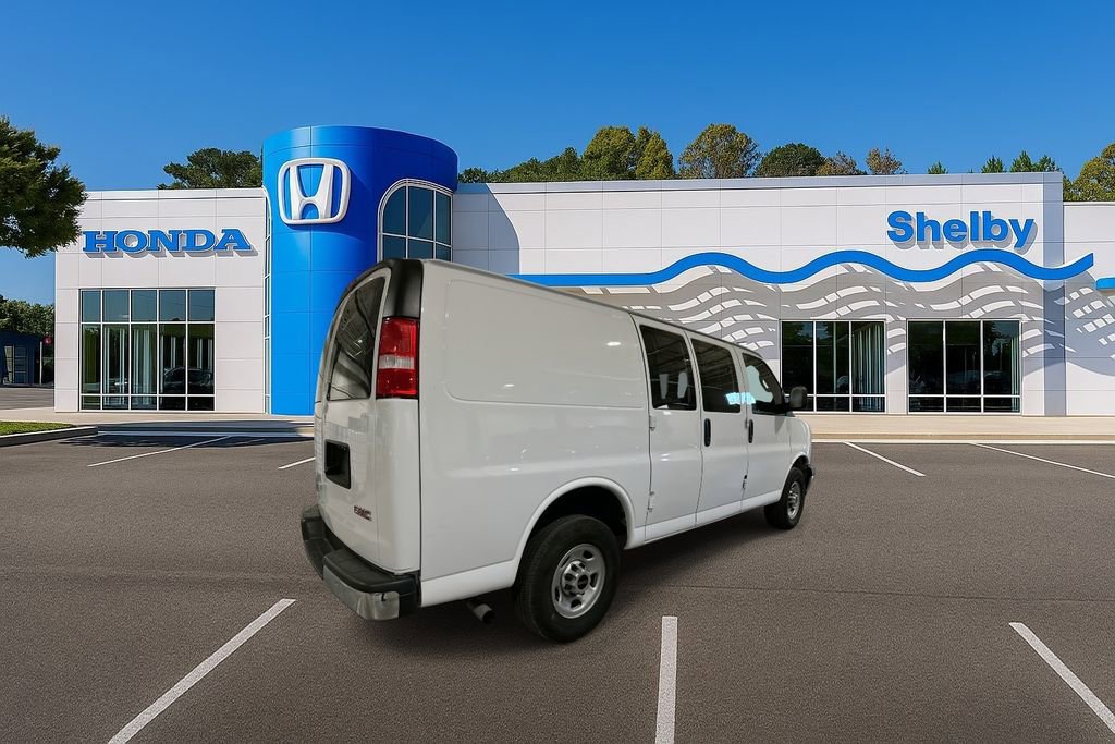 Used 2024 GMC Savana 2500 w/ Driver Convenience Package image 8