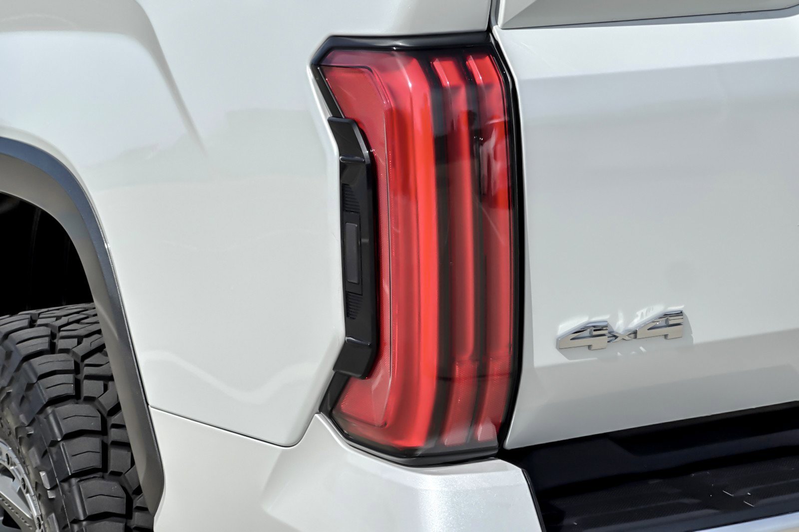 Used 2023 Toyota Tundra Limited image 25