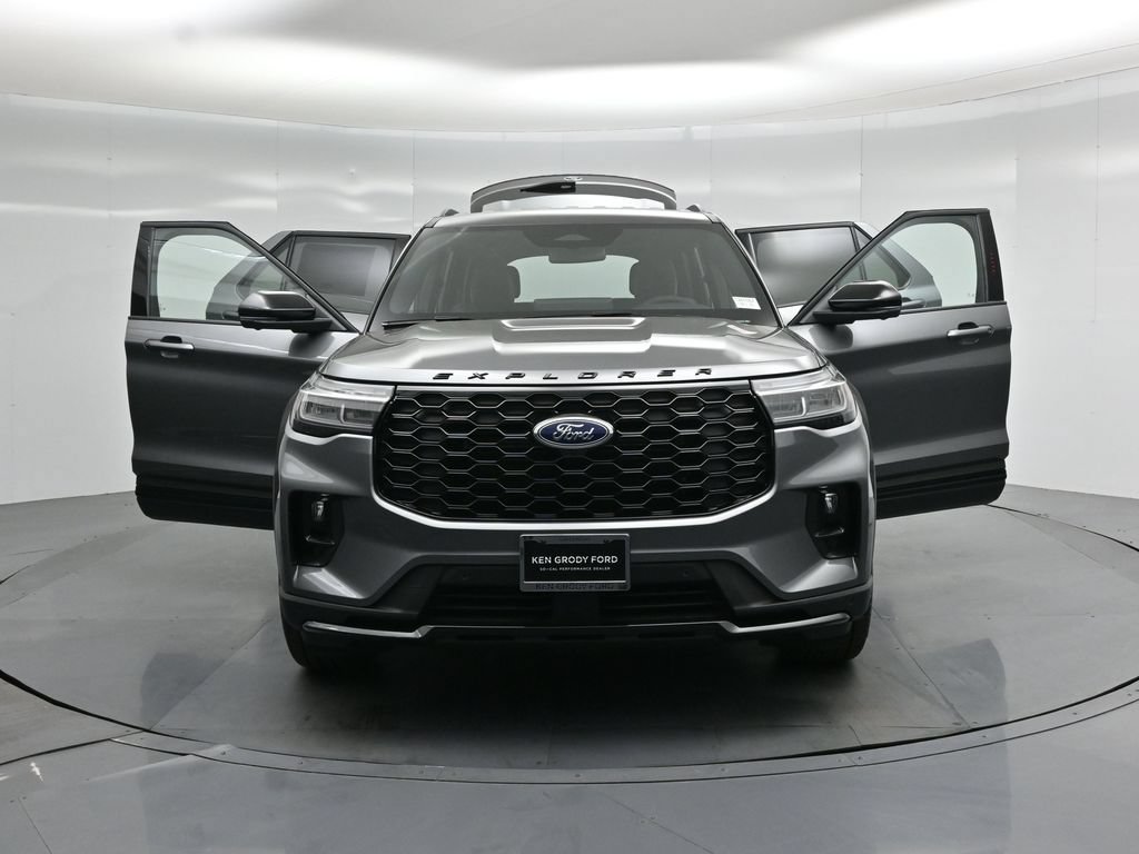New 2026 Ford Explorer ST-Line w/ ST-Line Street Pack AWD/4WD image 33