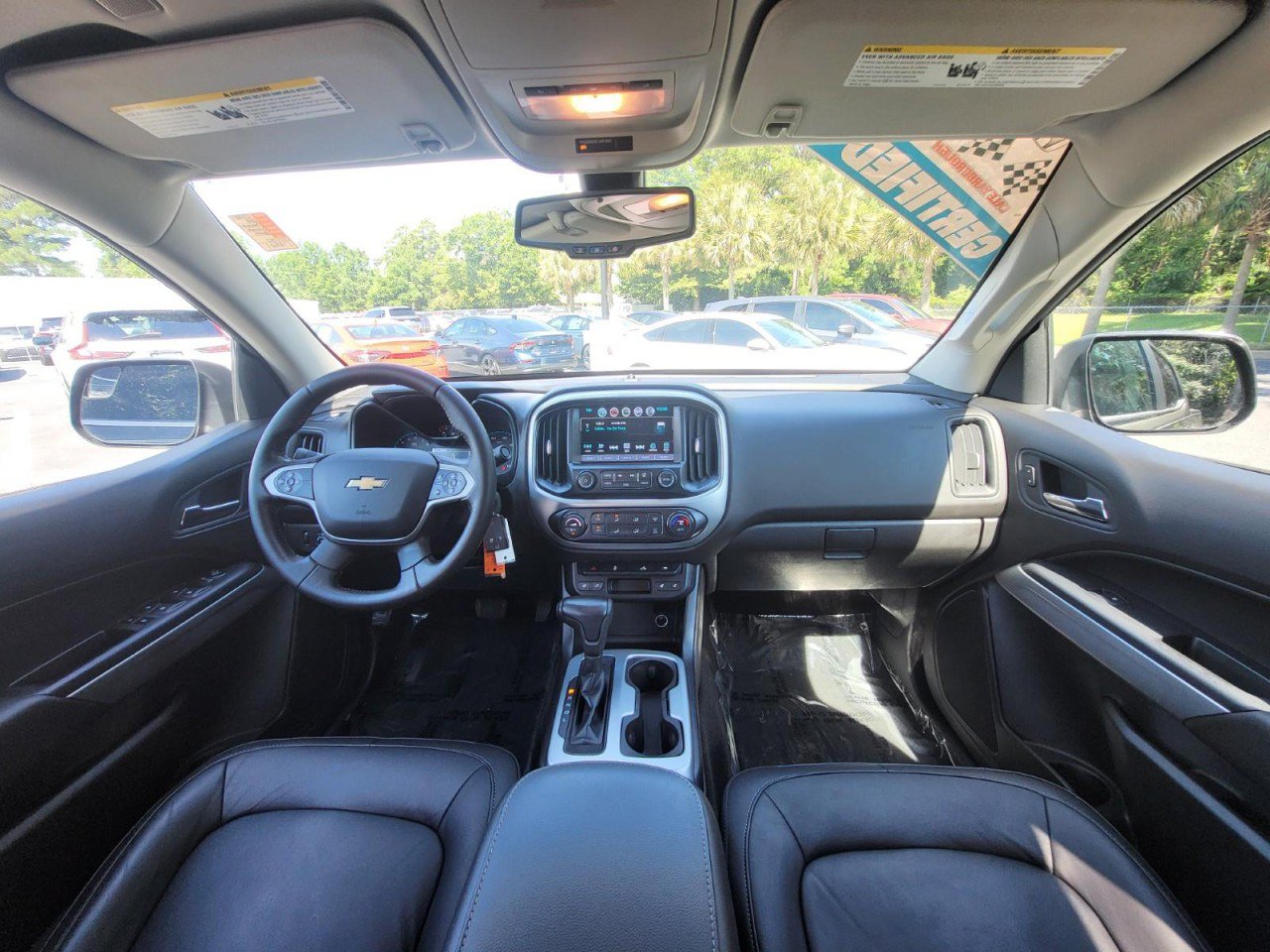 Used 2018 Chevrolet Colorado LT w/ Luxury Package, Chrome RWD image 14