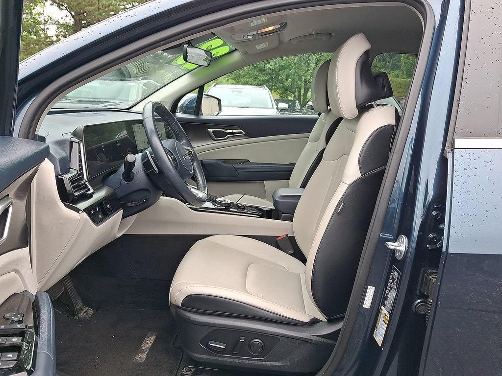 Certified 2023 Kia Sportage EX AWD/4WD image 3