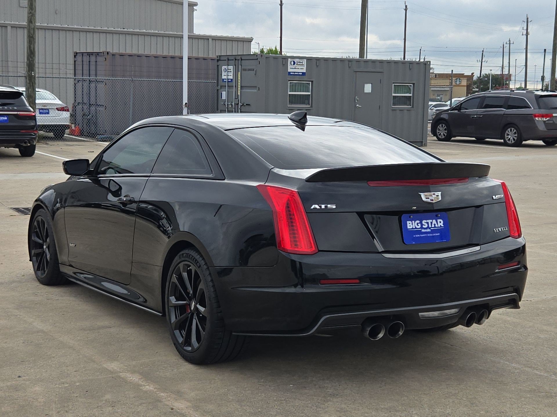 Used 2017 Cadillac ATS V w/ Carbon Black Package RWD image 6