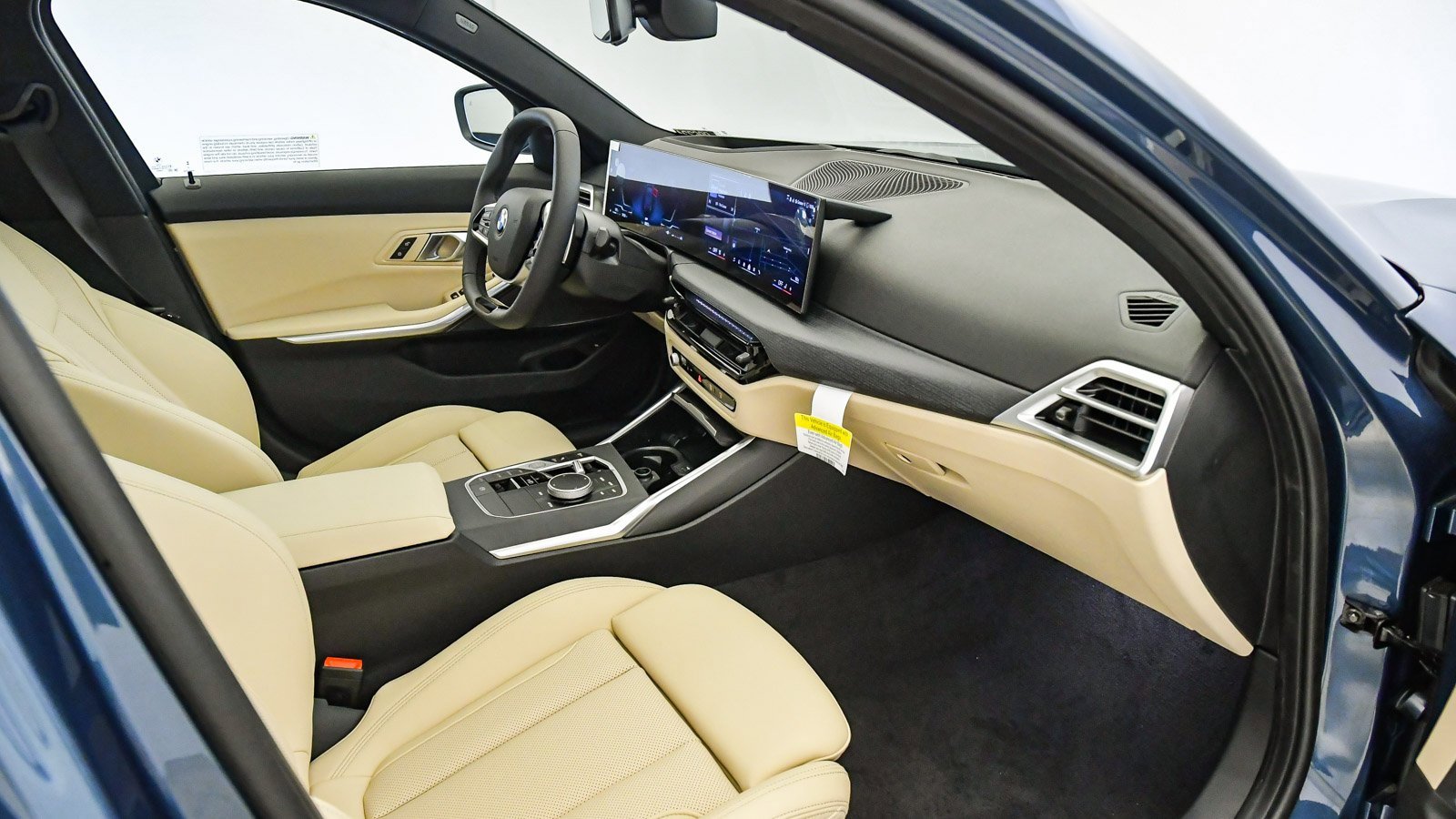 New 2026 BMW 330i Sedan w/ Premium Package image 16