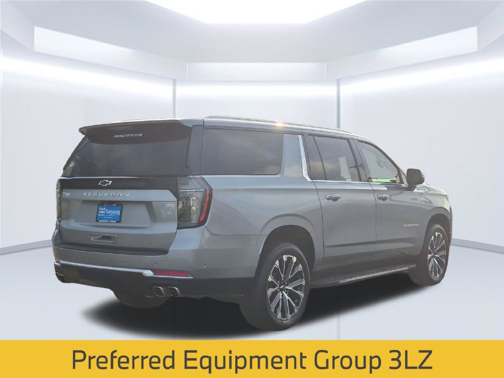 Used 2025 Chevrolet Suburban High Country AWD/4WD image 6