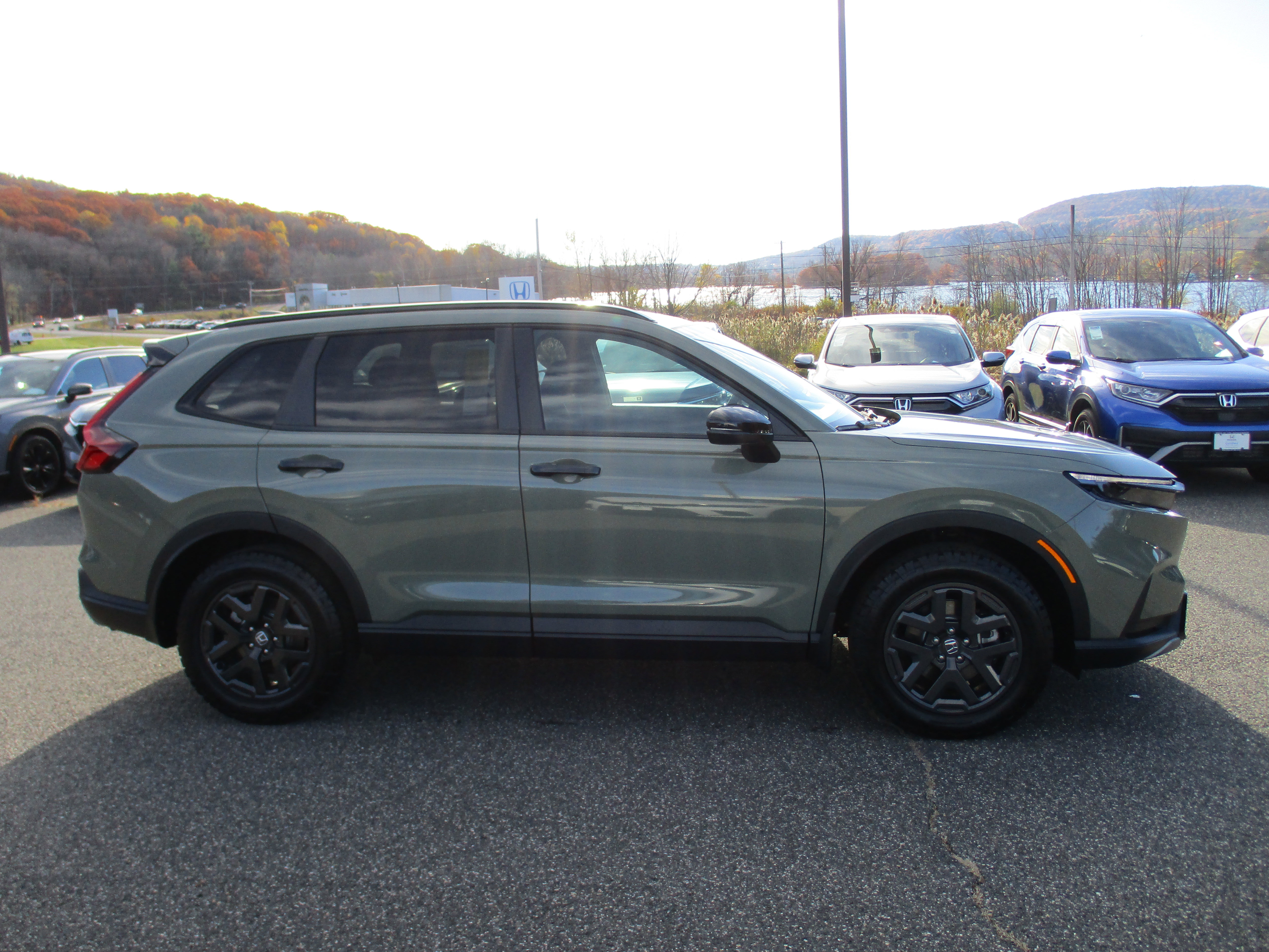 Certified 2026 Honda CR-V TrailSport image 4