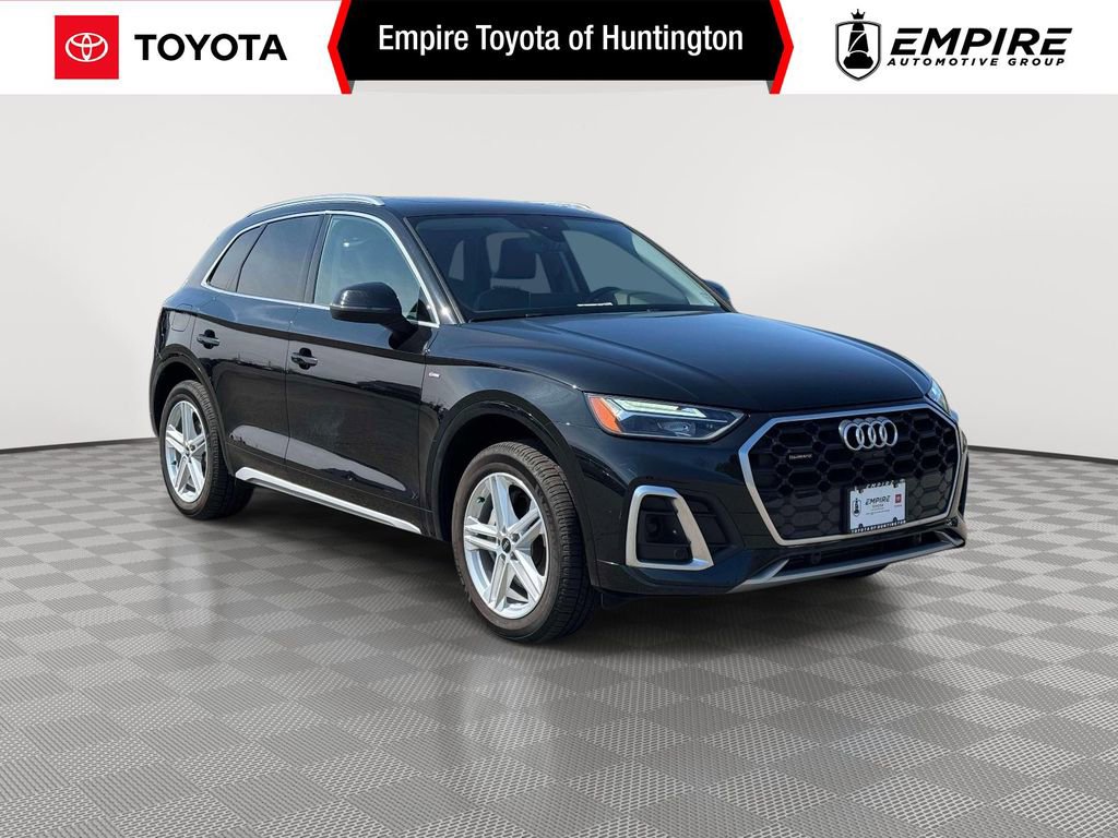 Used 2021 Audi Q5 e Premium Plus w/ Premium Plus Package AWD/4WD image 1