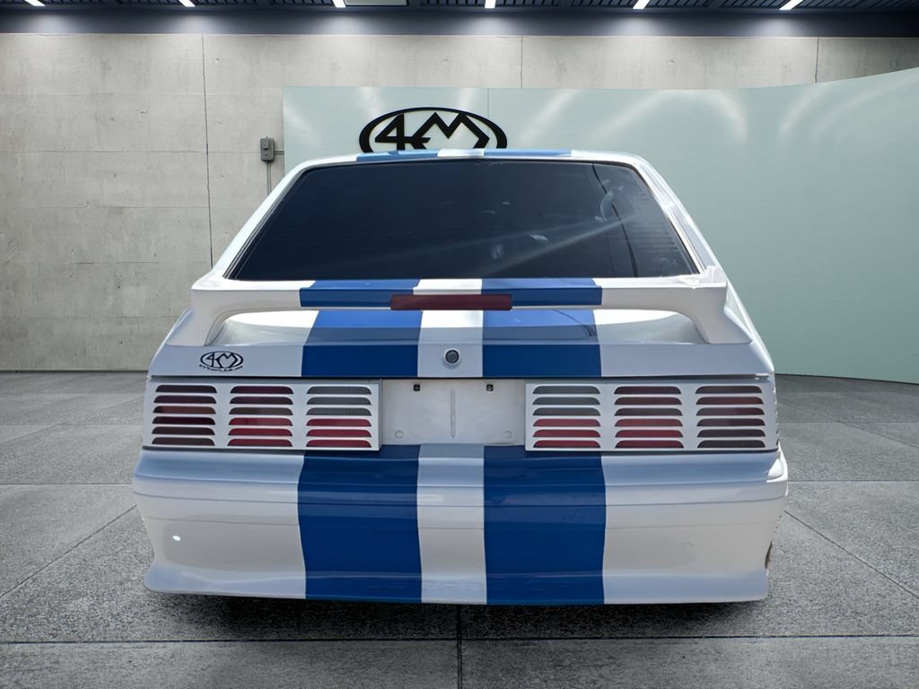 Used 1990 Ford Mustang GT RWD image 3