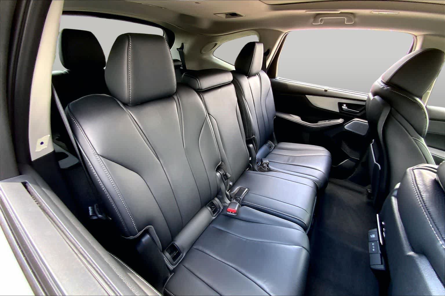 Certified 2026 Acura MDX FWD w/ Technology Package image 19
