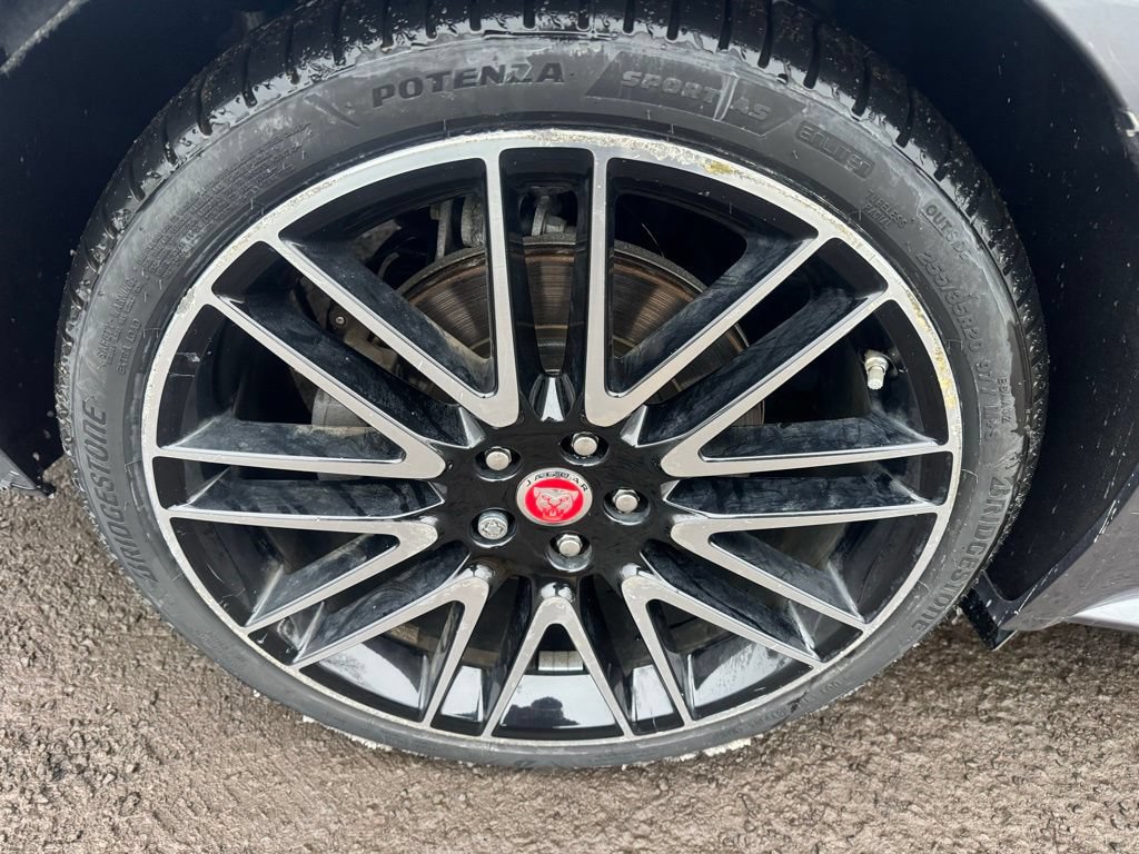 Used 2020 Jaguar XF Checkered Flag AWD/4WD image 20