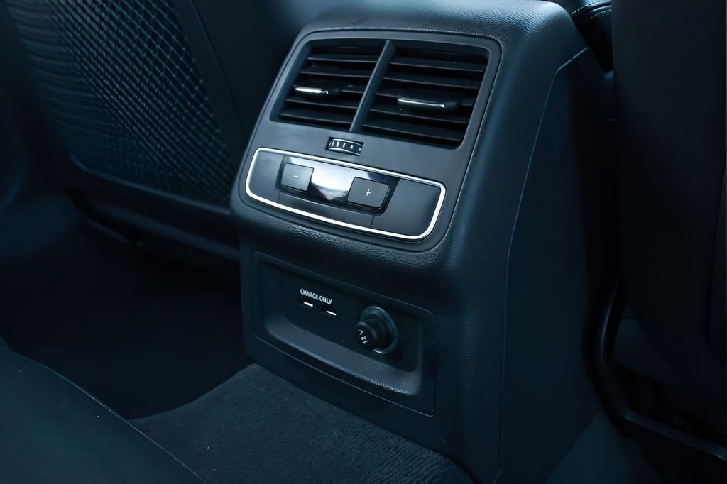 Used 2019 Audi S4 Premium Plus w/ Premium Plus Package image 36