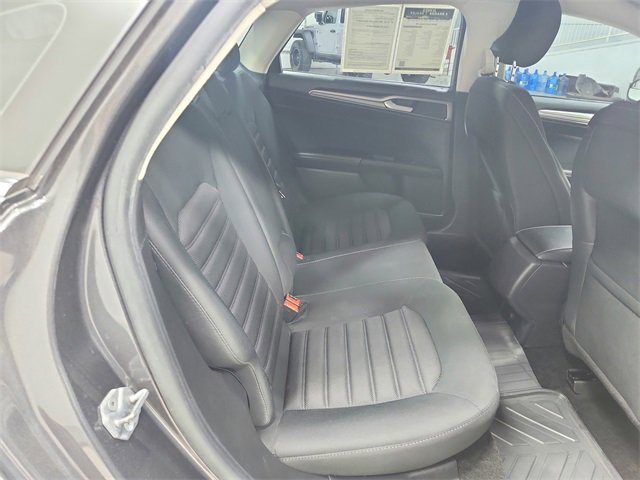 Used 2018 Ford Fusion SE image 37