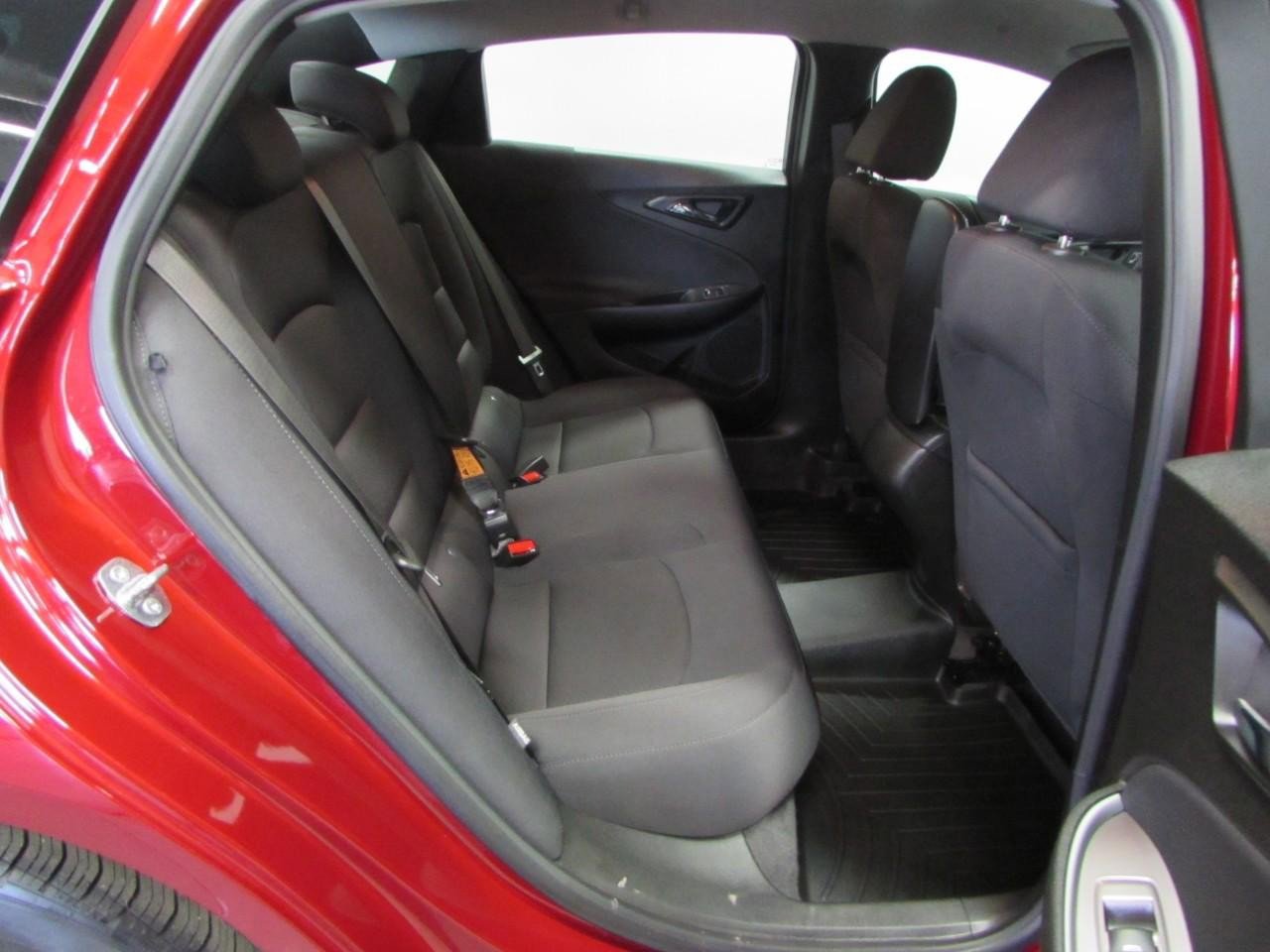 Used 2021 Chevrolet Malibu RS image 28