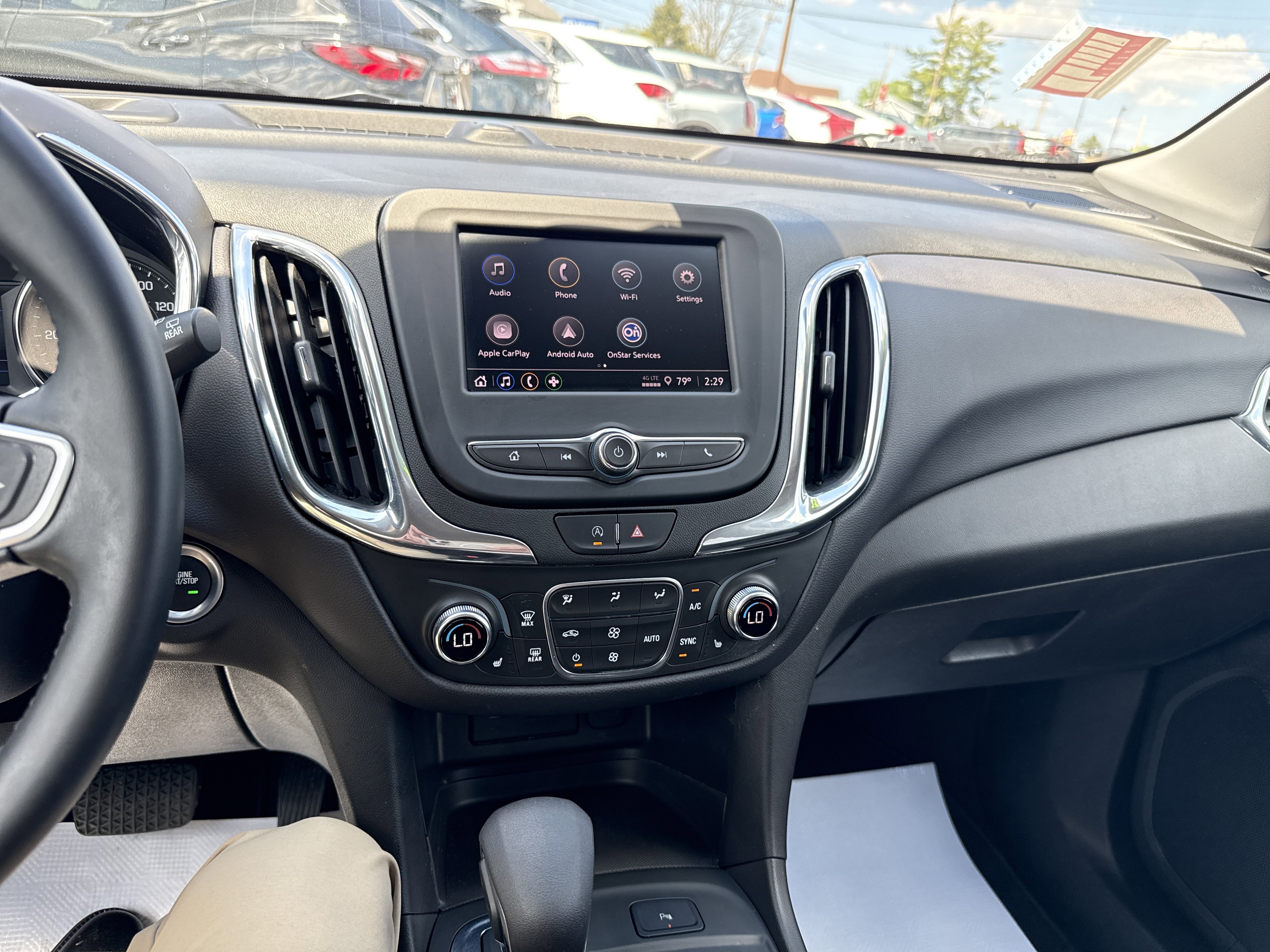 Used 2023 Chevrolet Equinox LT AWD/4WD image 22