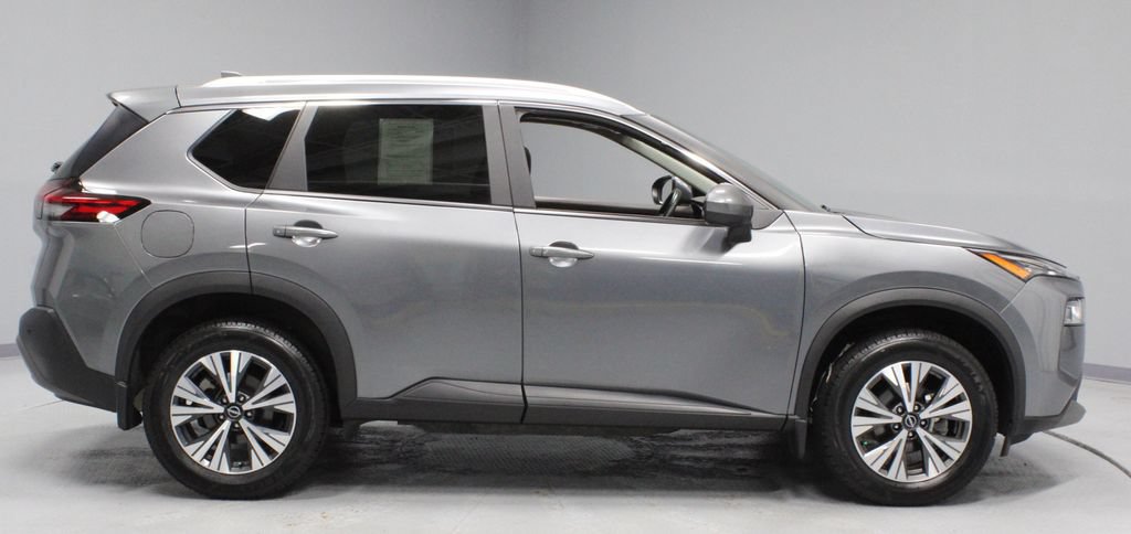 Used 2023 Nissan Rogue SV w/ SV Premium B Package AWD/4WD image 11