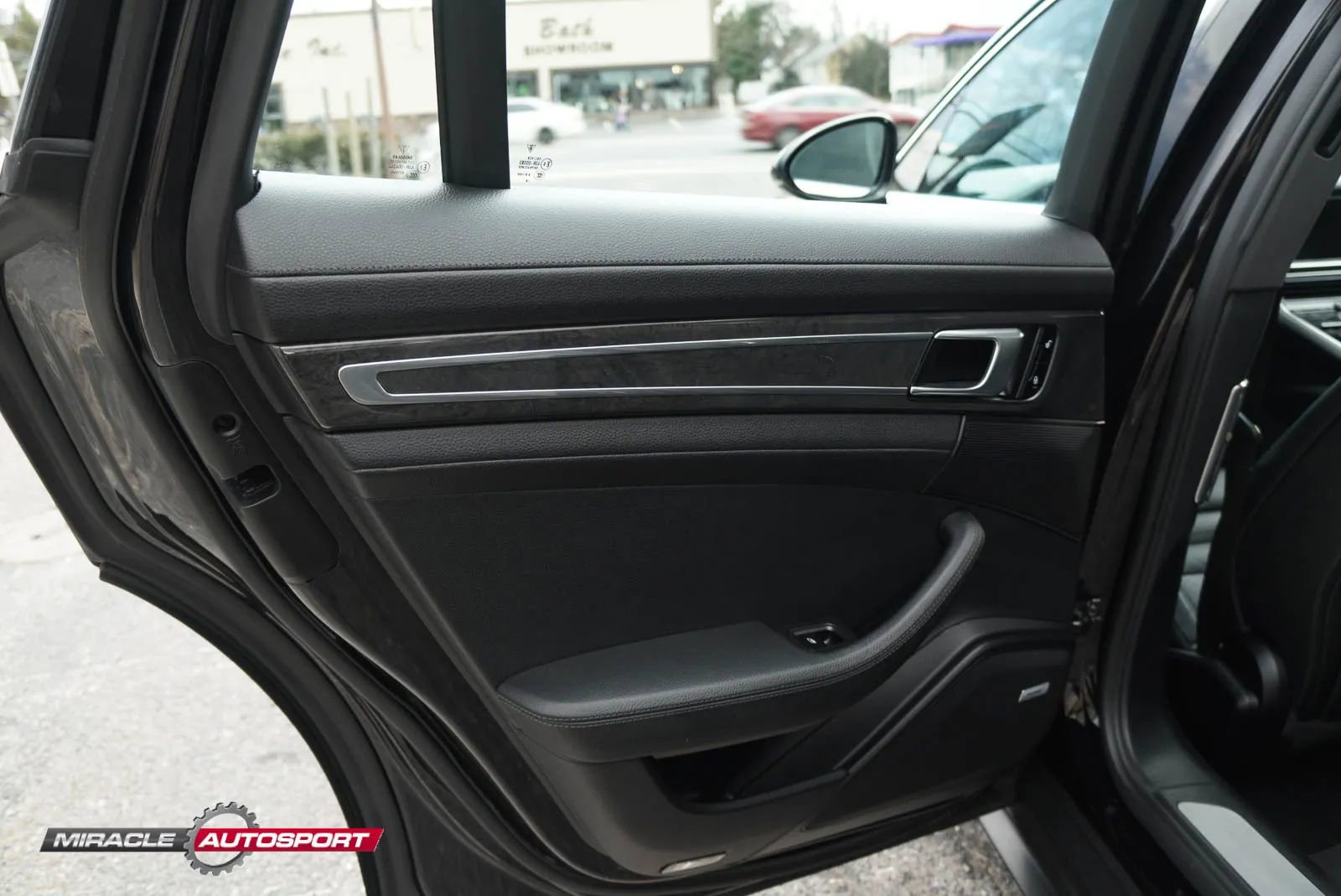 Used 2017 Porsche Panamera 4S AWD/4WD image 22