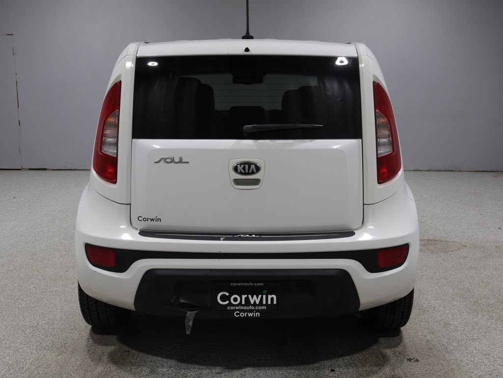 Used 2013 Kia Soul + FWD video 3