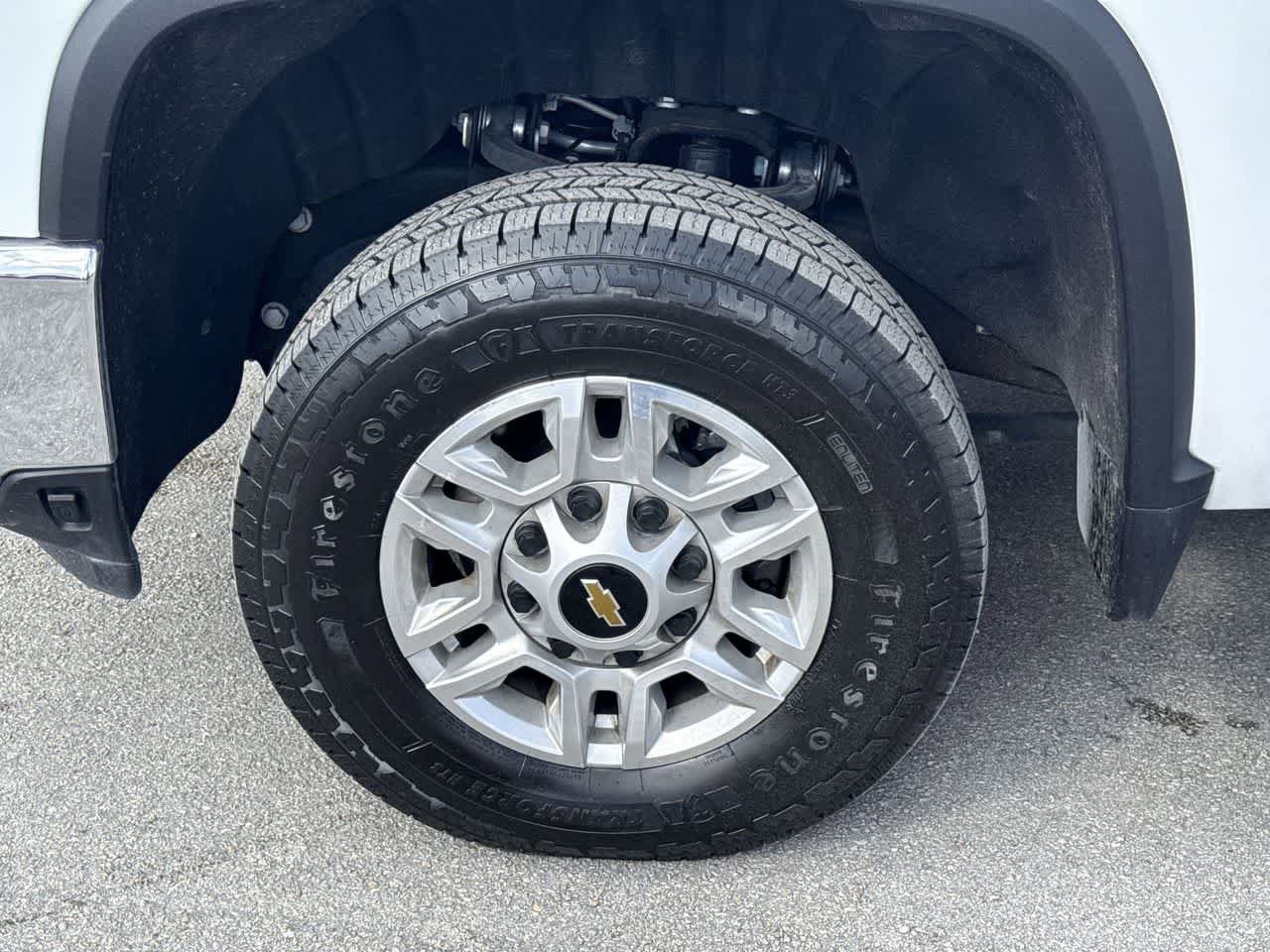 Used 2025 Chevrolet Silverado 2500 LT w/ Convenience Package AWD/4WD image 11