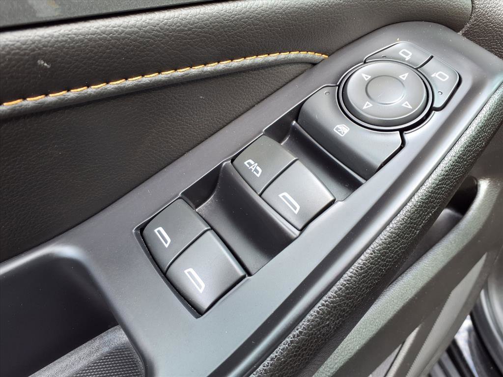 Certified 2021 Chevrolet Traverse LT image 12