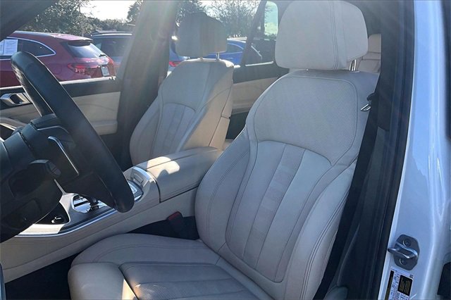 Used 2022 BMW X5 sDrive40i w/ Premium Package image 18