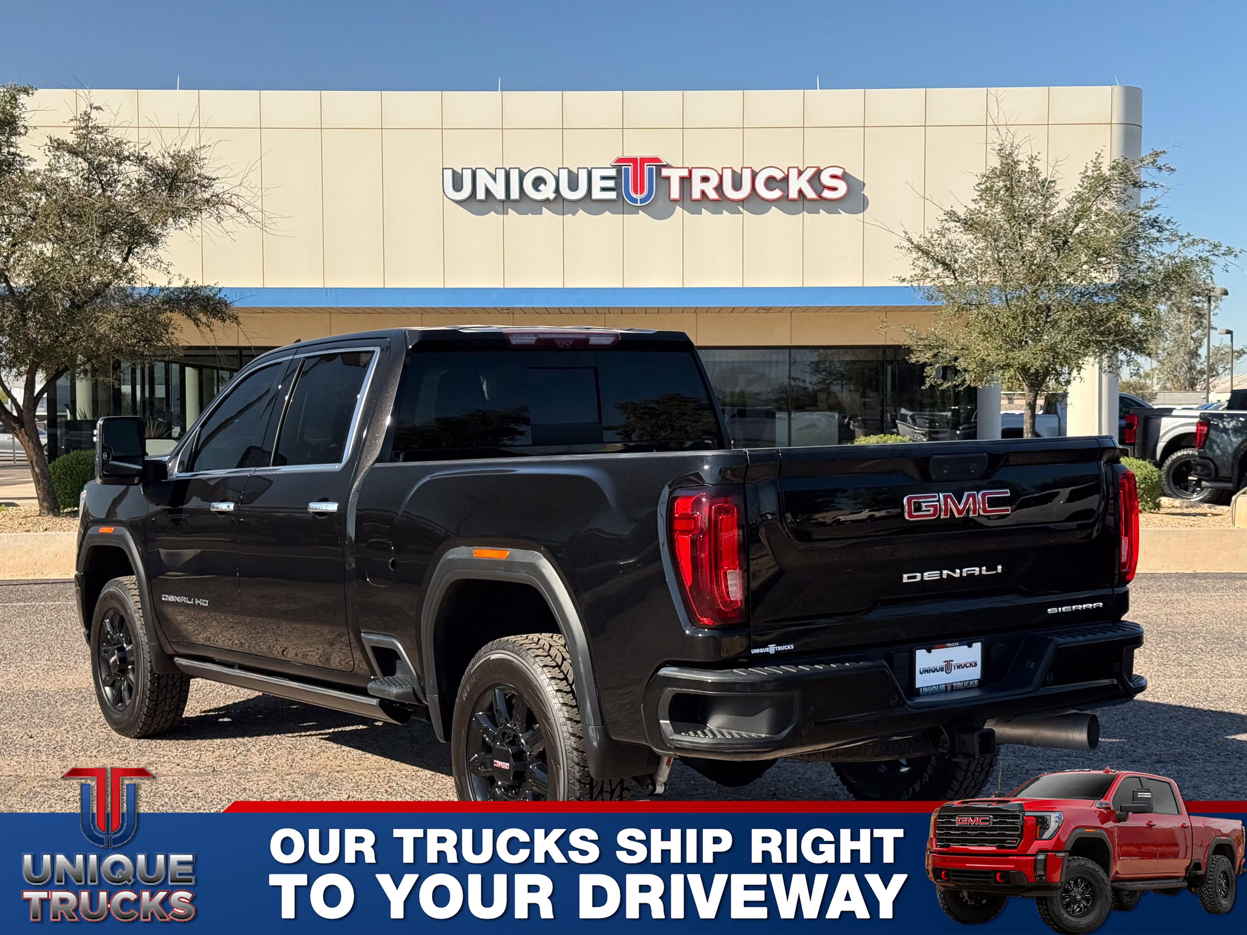Used 2022 GMC Sierra 2500 Denali w/ Denali Ultimate Package AWD/4WD image 8