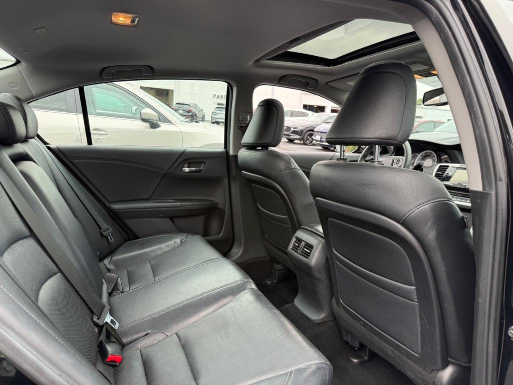 Used 2014 Honda Accord EX-L image 10